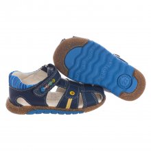 Flat sandals with velcro 009521 boy